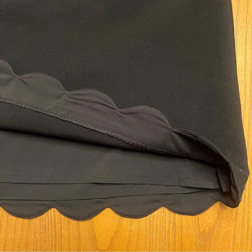Premise Scalloped Hem Stretch Lined A-Line Mini Skirt Black Size 10‎ NEW